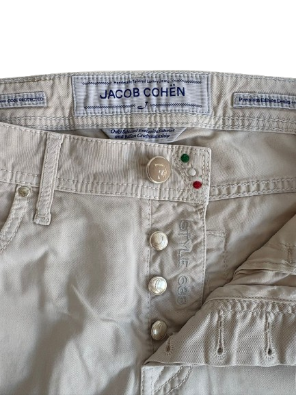 Jacob Cohën "688" Size 30