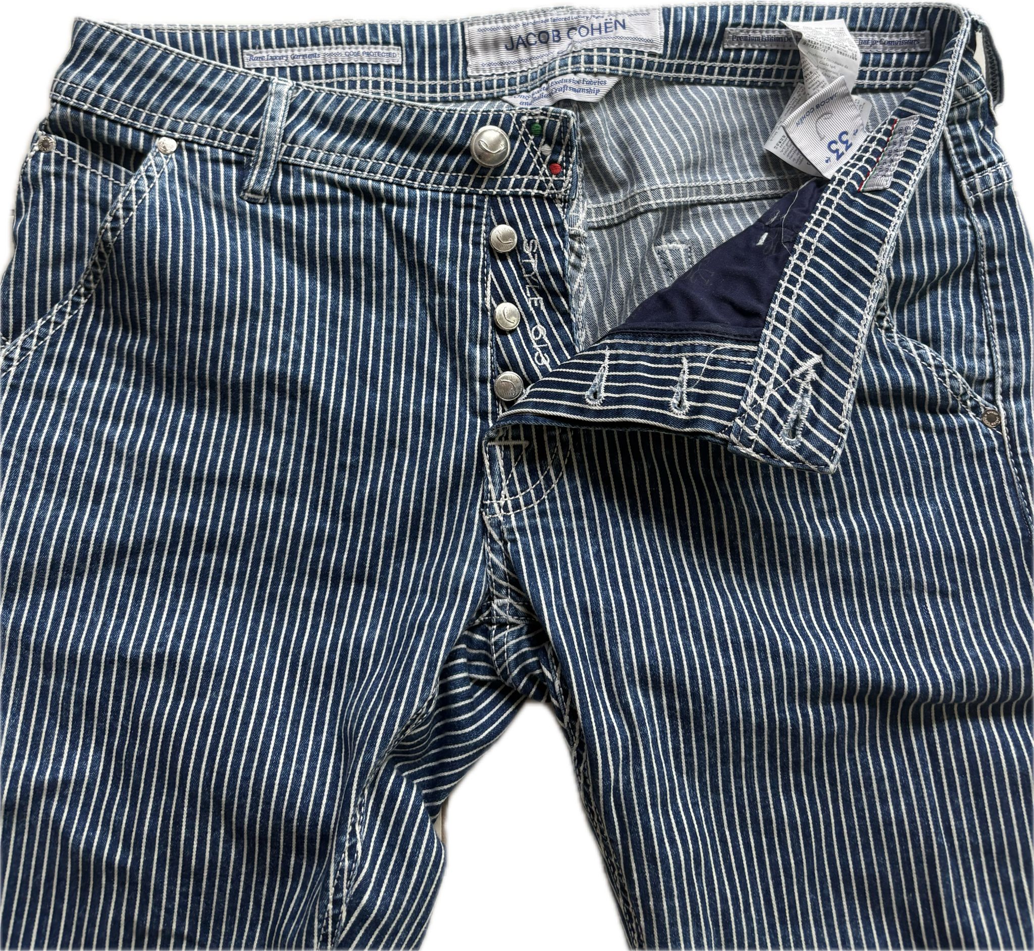 Jacob Cohën “613” – Blue/White Stripe (Size 33)