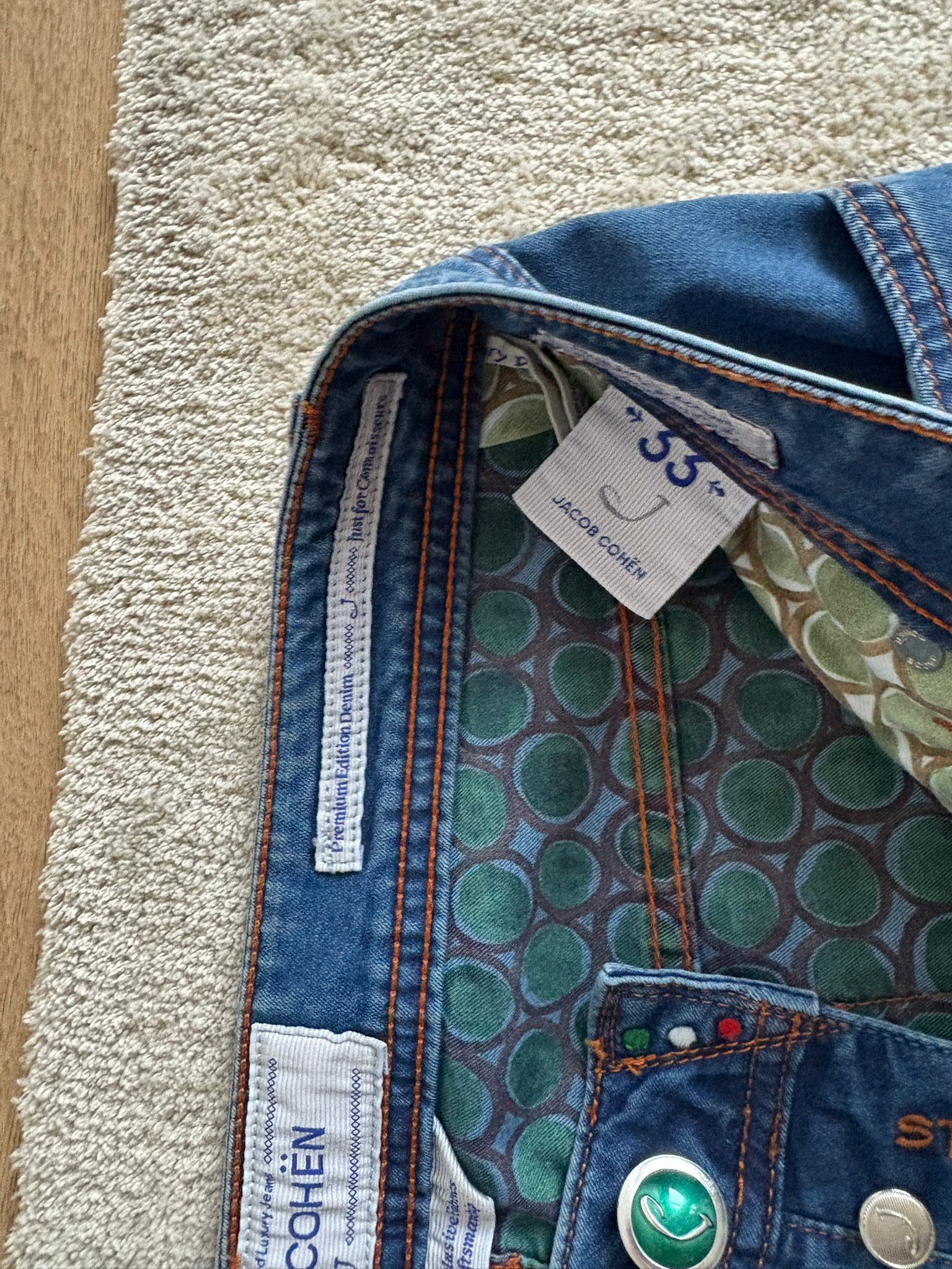 Jacob Cohën “688” – Size 33 – Brand New