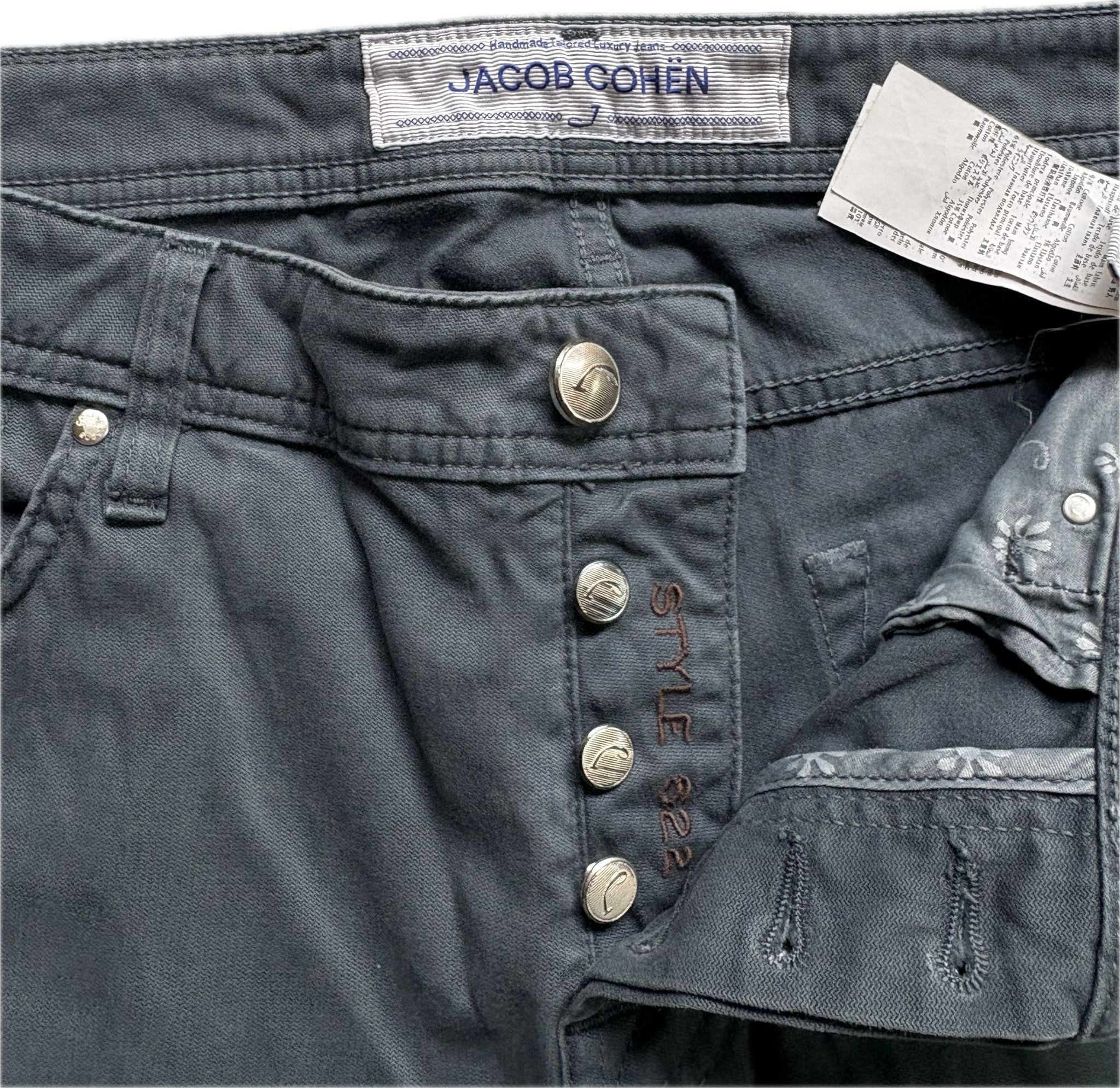 Jacob Cohën “Style 822 ” – Steel Grey (Size 32)