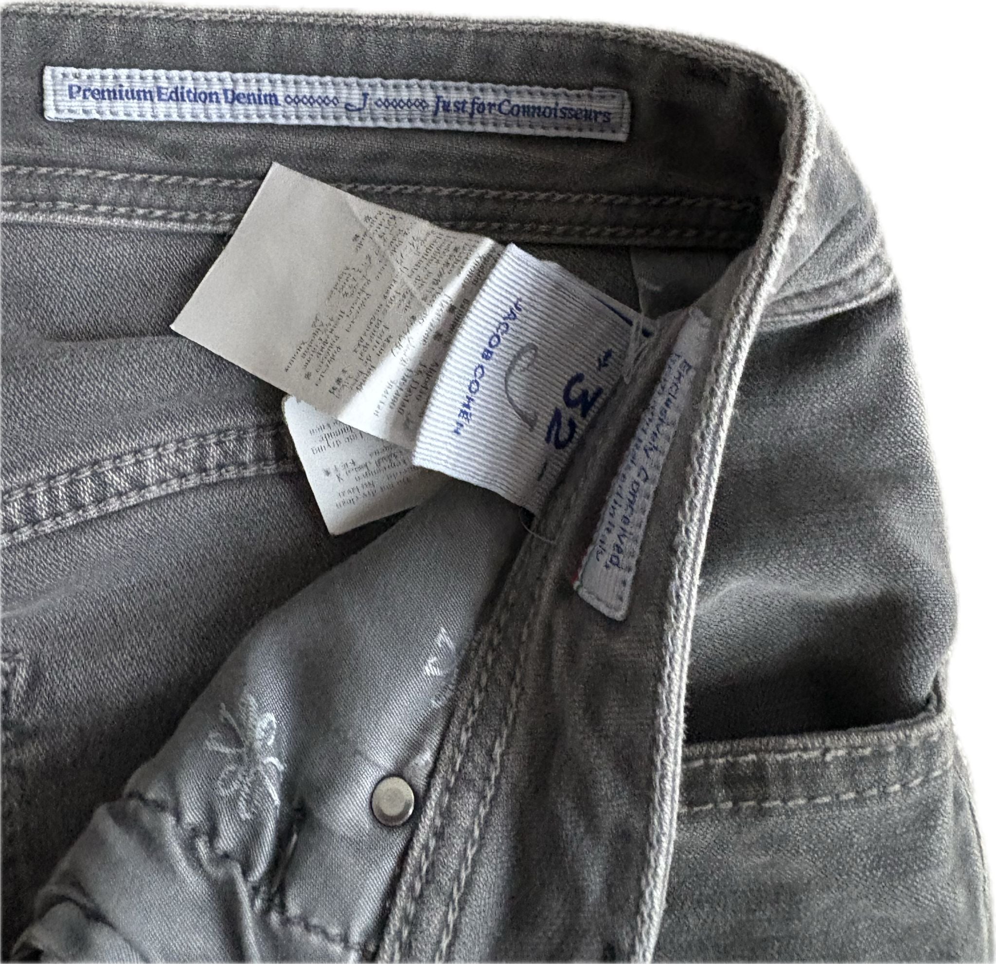 Jacob Cohën 688 – Grey Denim Jeans (Size 32)