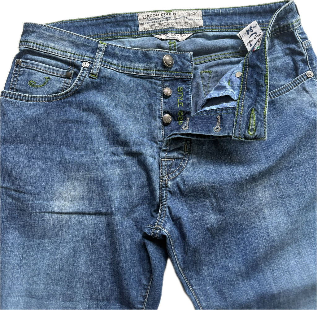 Jacob Cohën “688” – Light Blue Wash (Size 34)