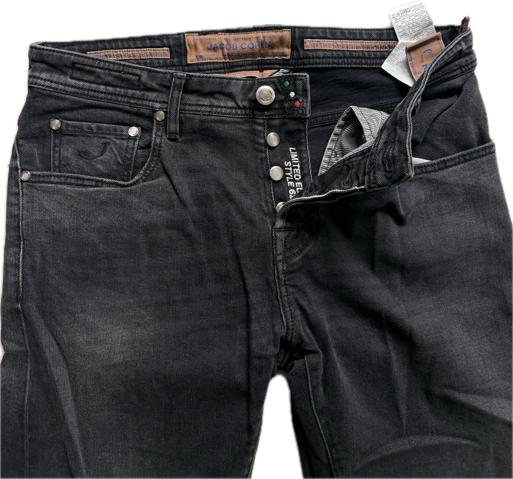 Jacob Cohën “688 Model ” – Limited Edition Washed Black (Size 32)