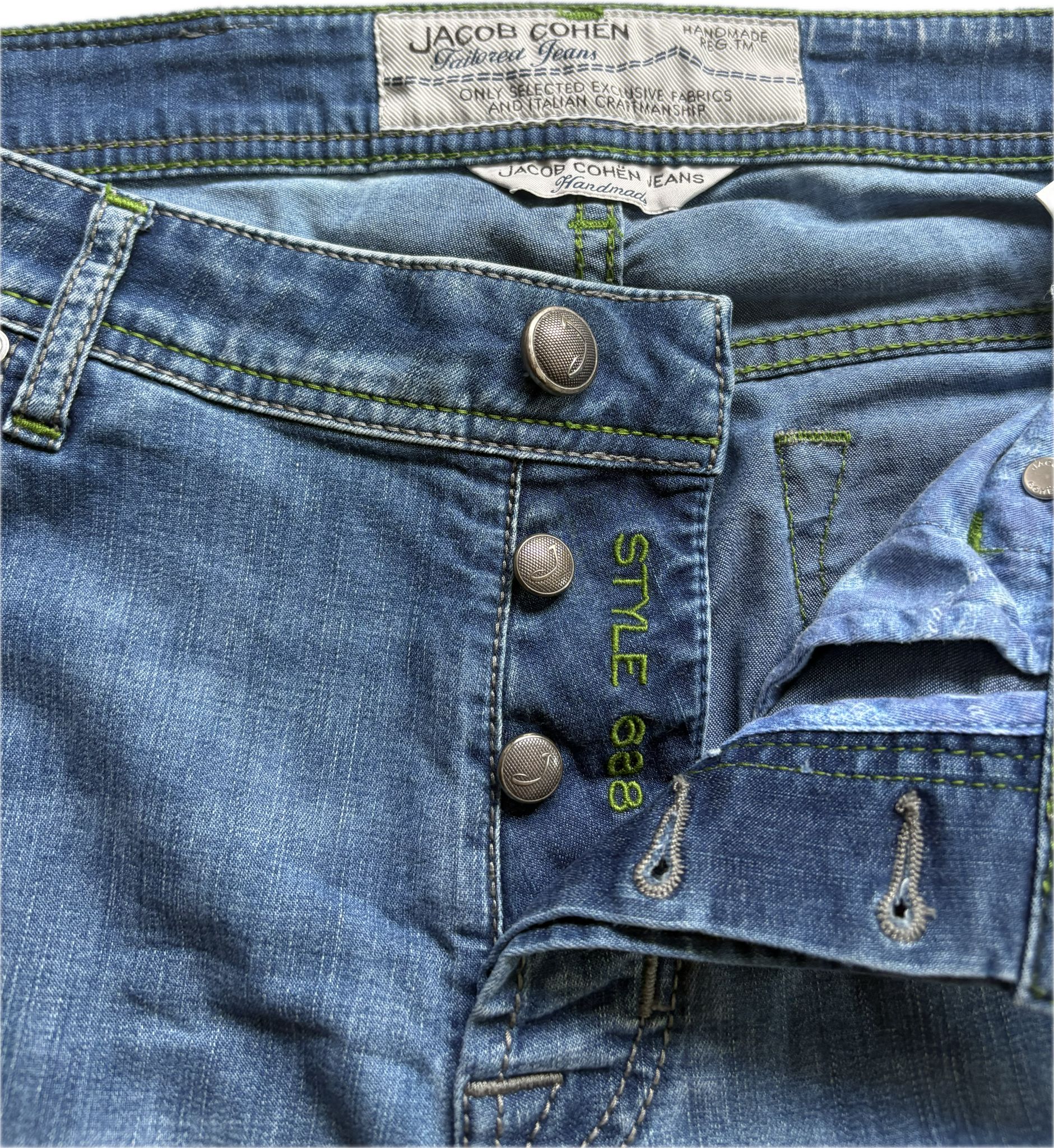 Jacob Cohën “688” – Light Blue Wash (Size 34)
