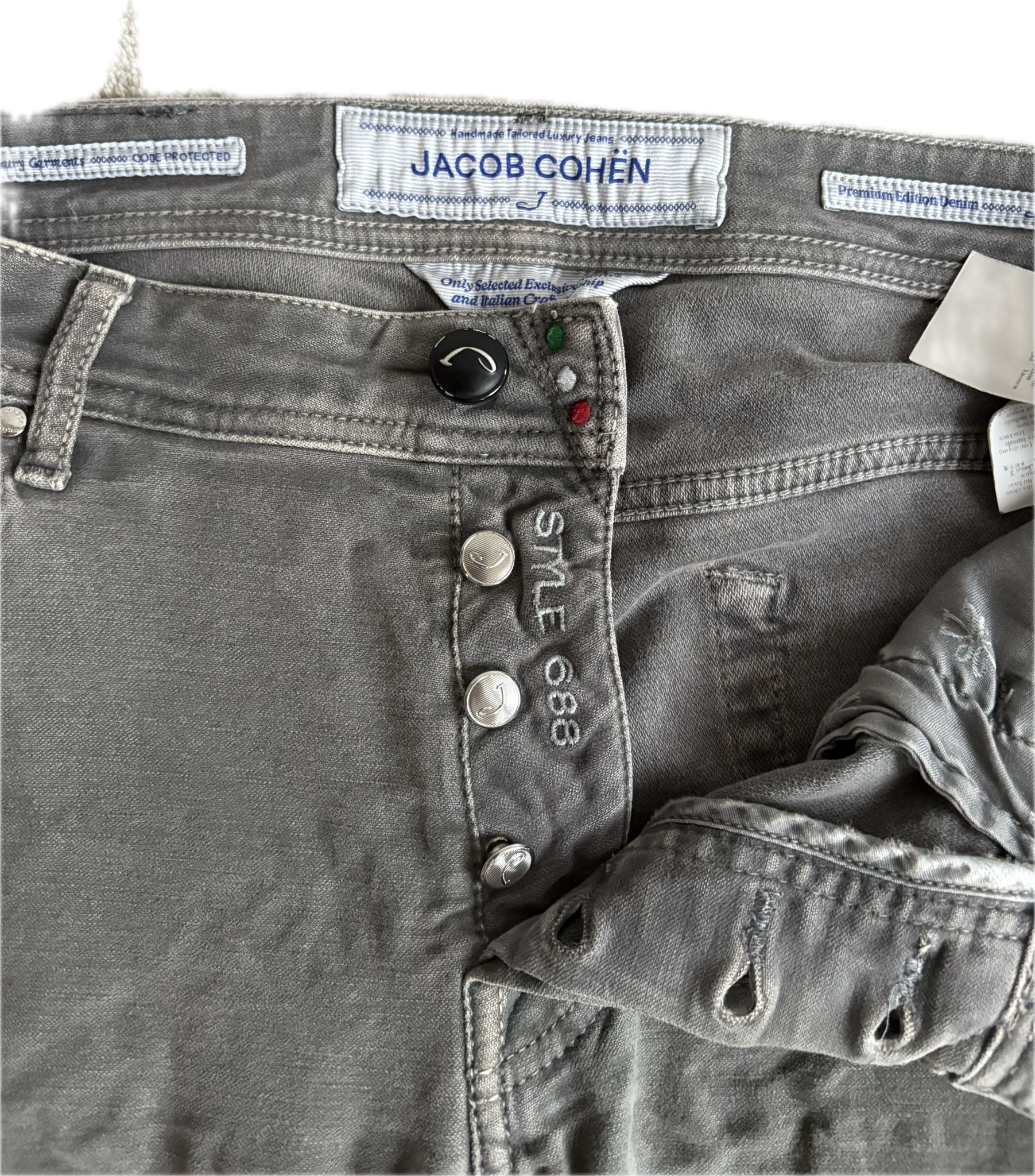 Jacob Cohën 688 – Grey Denim Jeans (Size 32)