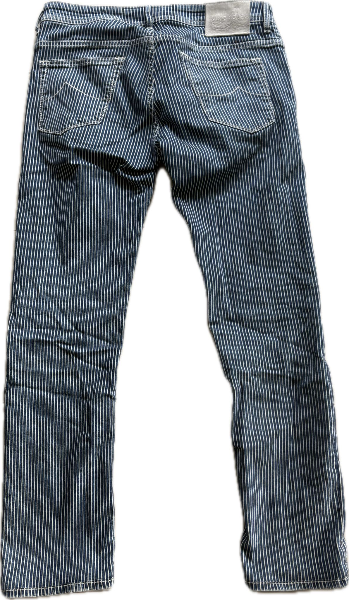 Jacob Cohën “613” – Blue/White Stripe (Size 33)