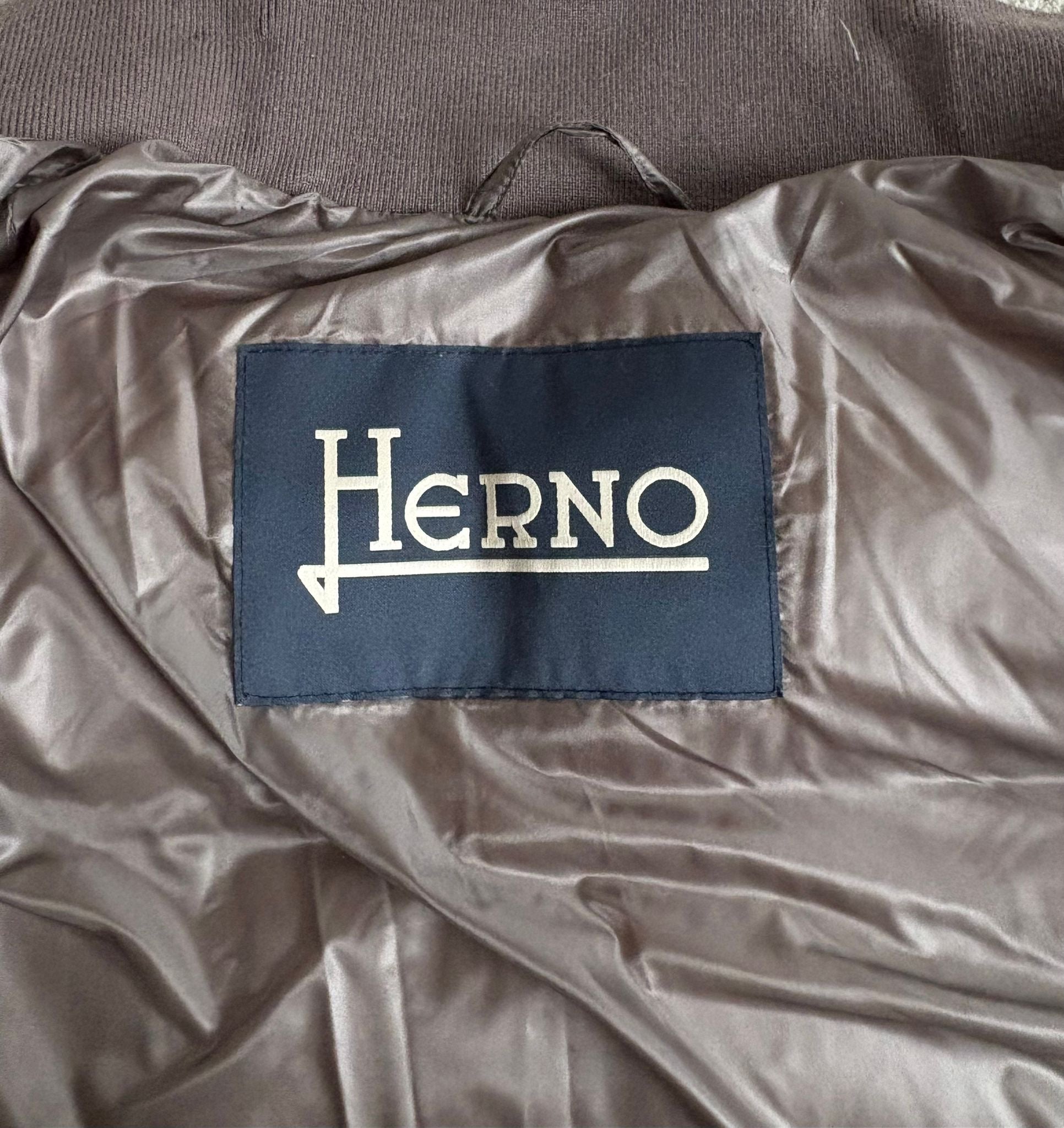 Herno puffer (new without pricetag) Size:50/L