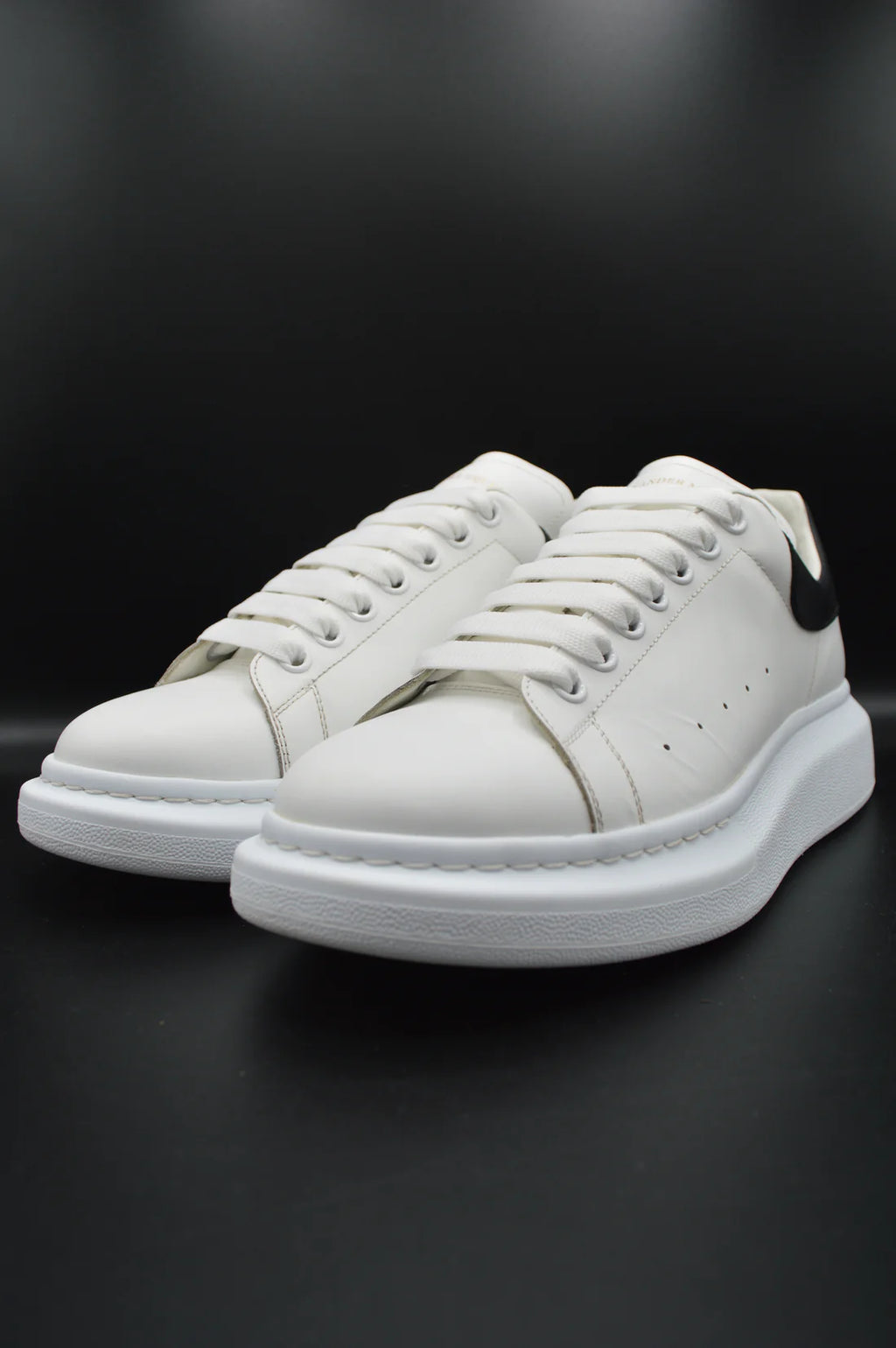 Alexander Mcqueen oversize blanc/noir