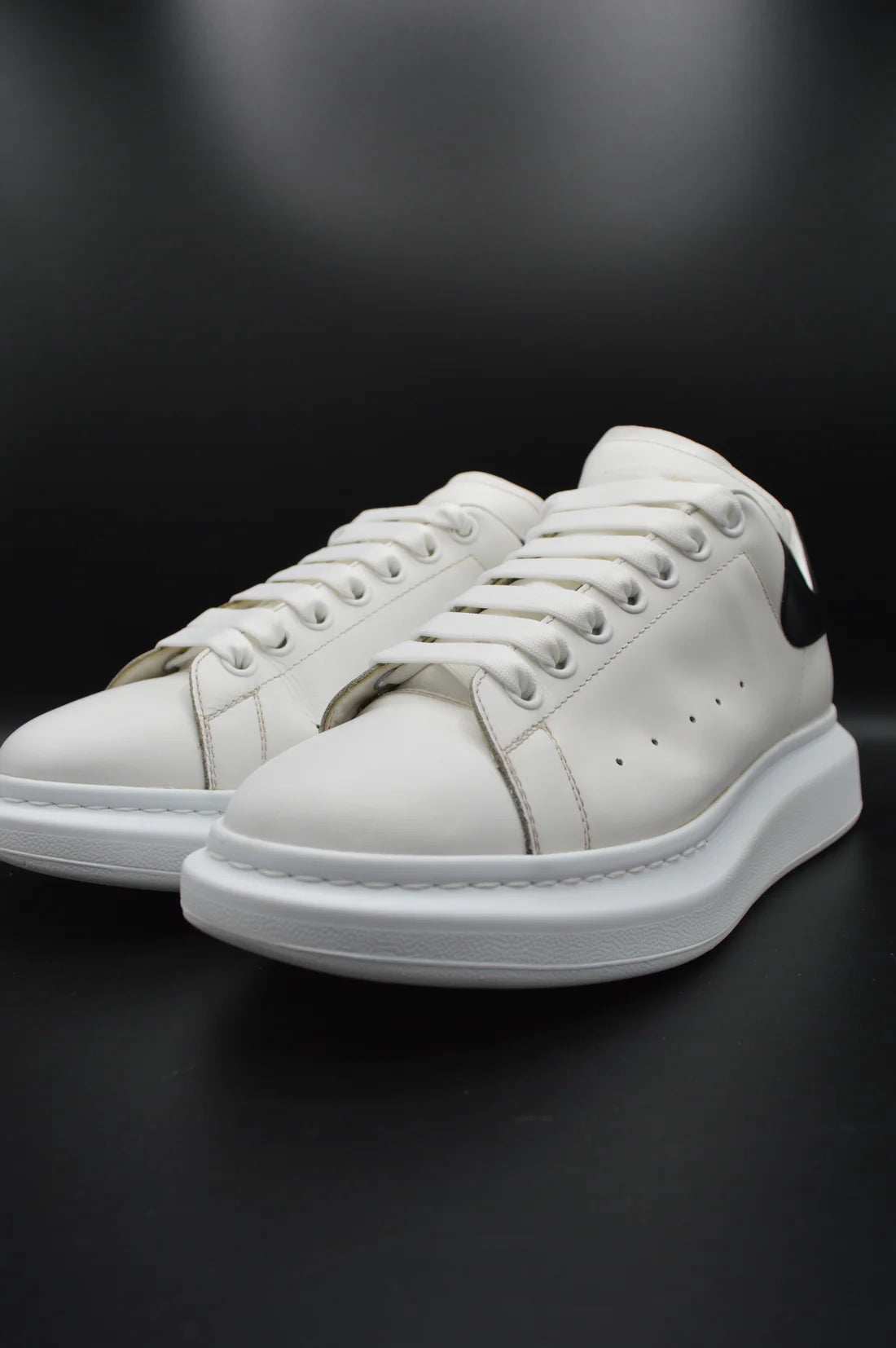 Alexander Mcqueen oversize blanc/noir