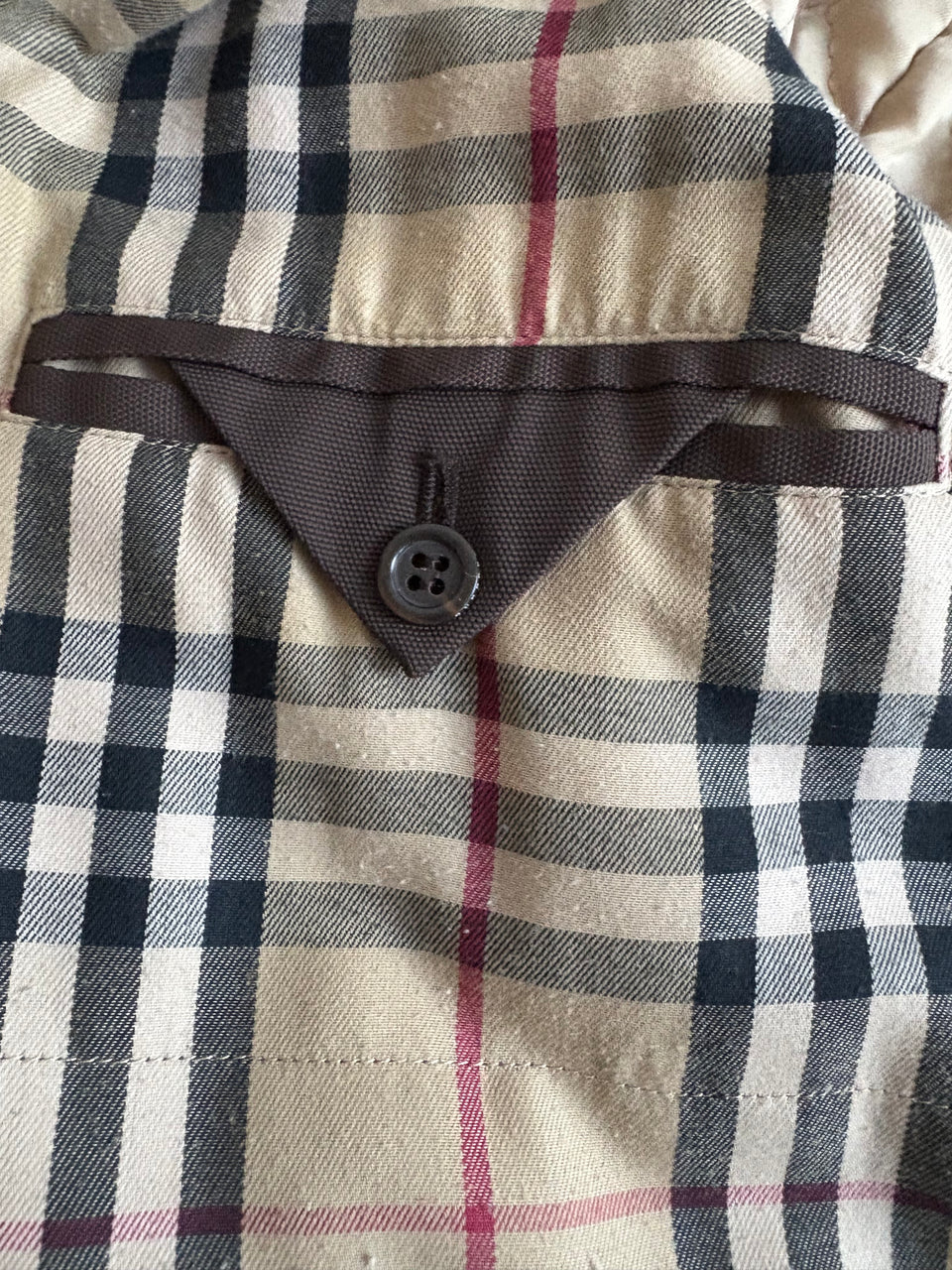 BURBERRY TRENCHCOAT - SIZE M