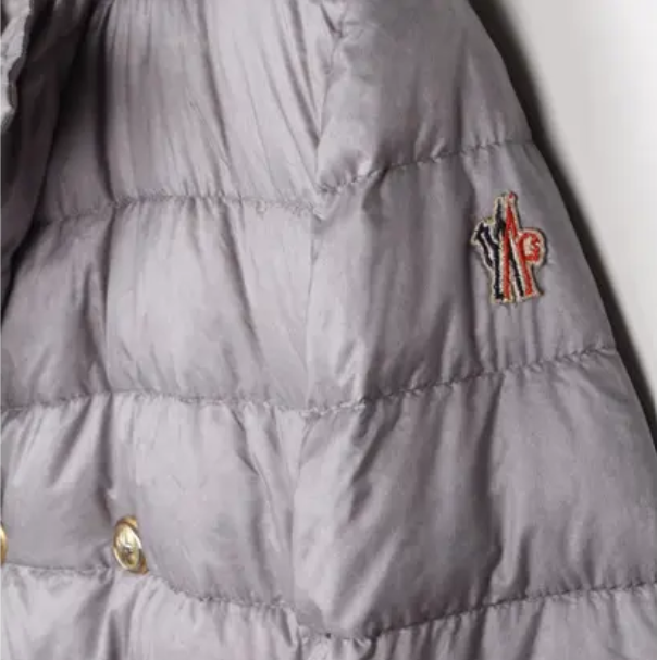Moncler Lagord Grenoble womenjacket (Size:3)