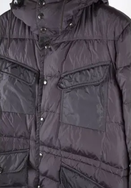 Moncler Millais downjacket (Size:5)