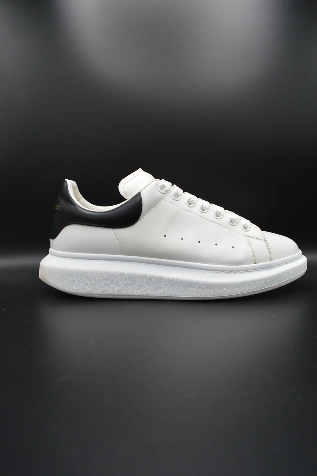 Alexander Mcqueen oversize blanc/noir
