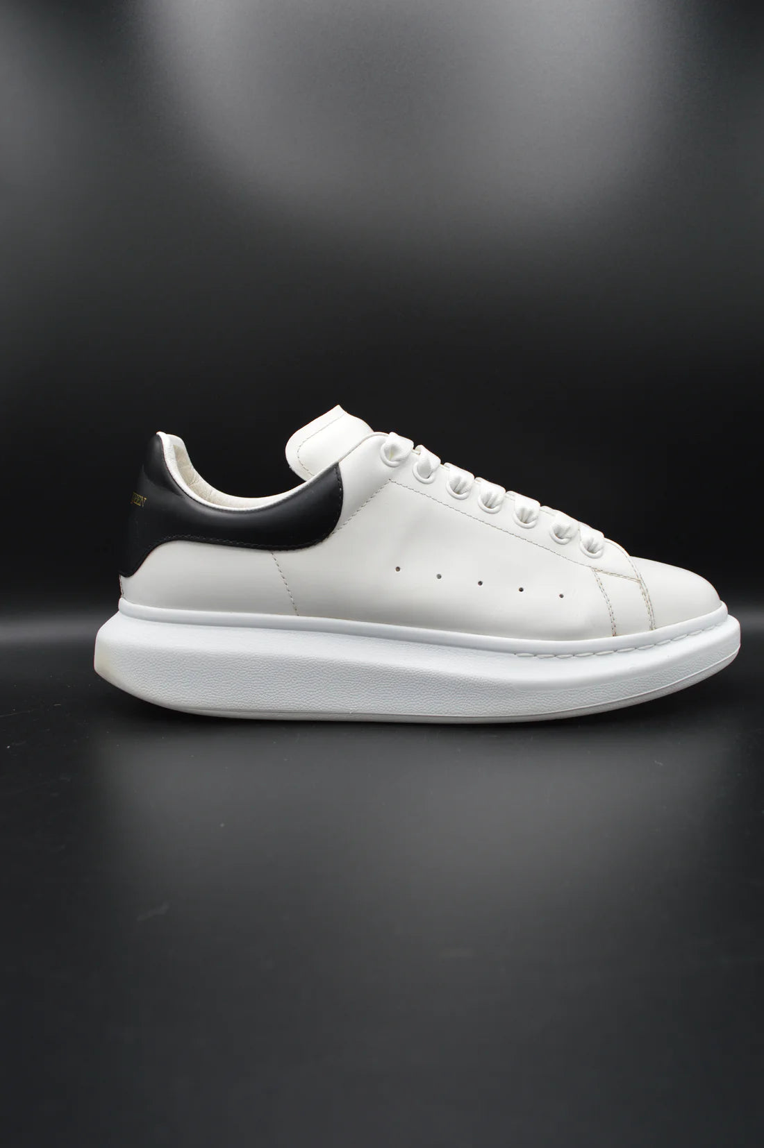 Alexander Mcqueen oversize blanc/noir